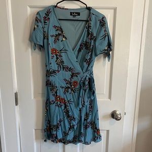 Lulu’s floral wrap dress